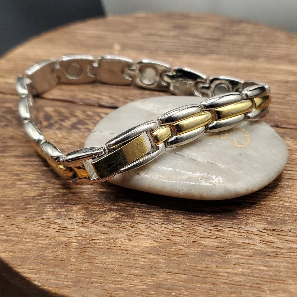 B2916 pain relief gold tone bracelet two‎ tone